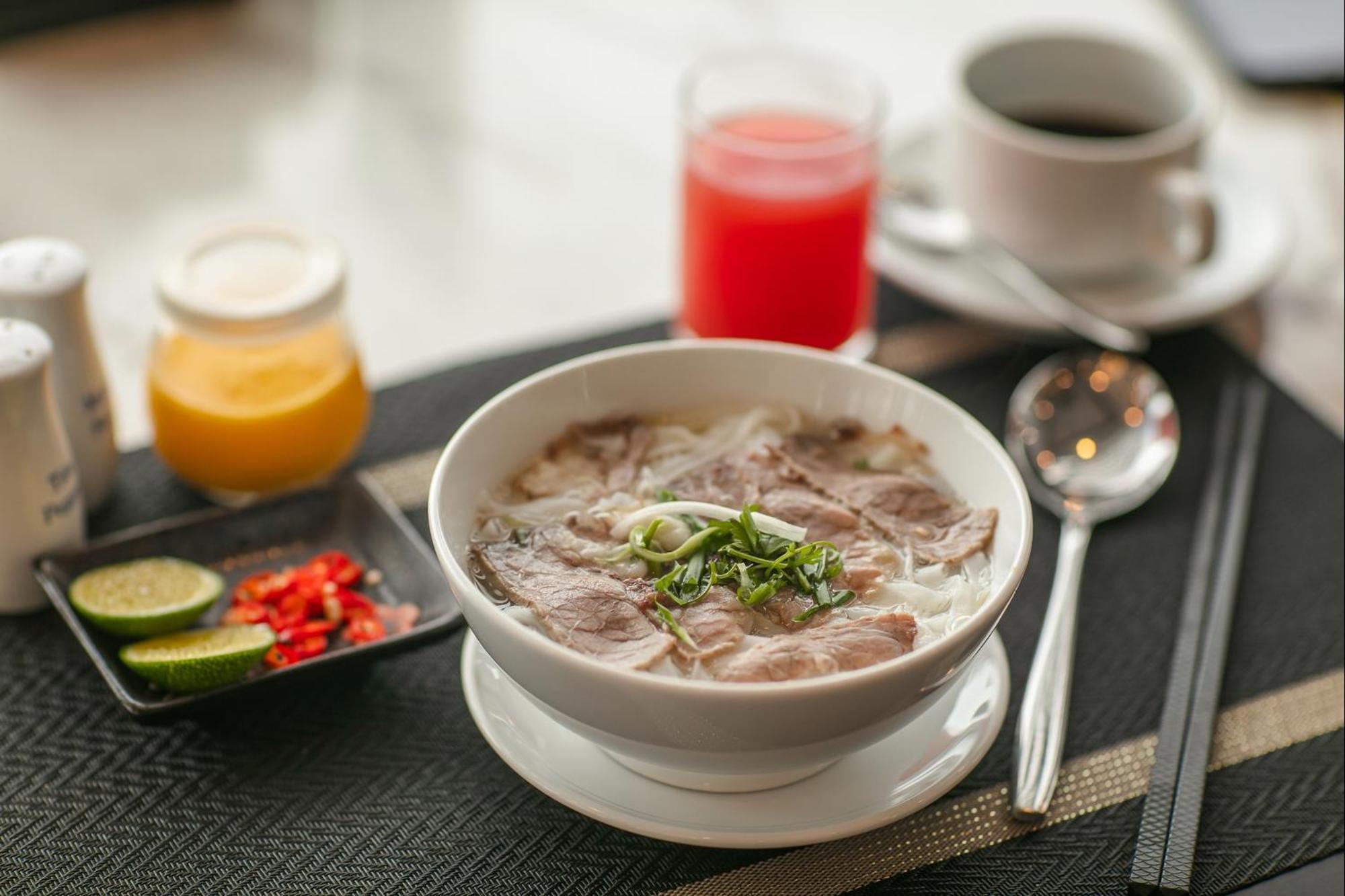 Media Central Hotel & Spa 하노이 외부 사진